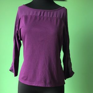 💜💜The Limited Hi-Low Long Sleeved Top💜💜